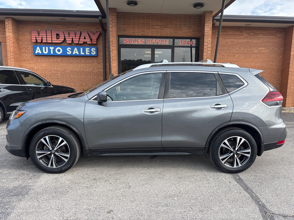 2020 Nissan Rogue Image 1