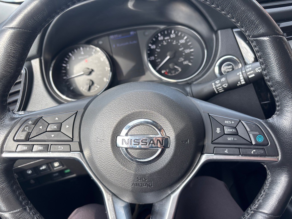 2020 Nissan Rogue Image 24