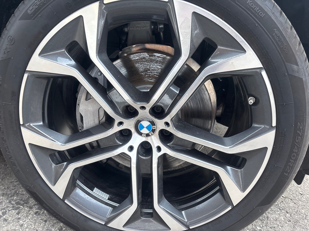 2025 BMW X5 Image 5