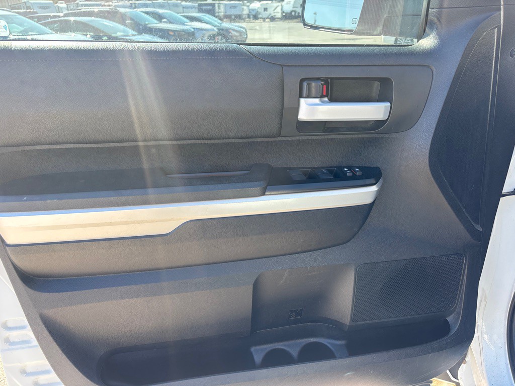 2014 Toyota Tundra Image 13