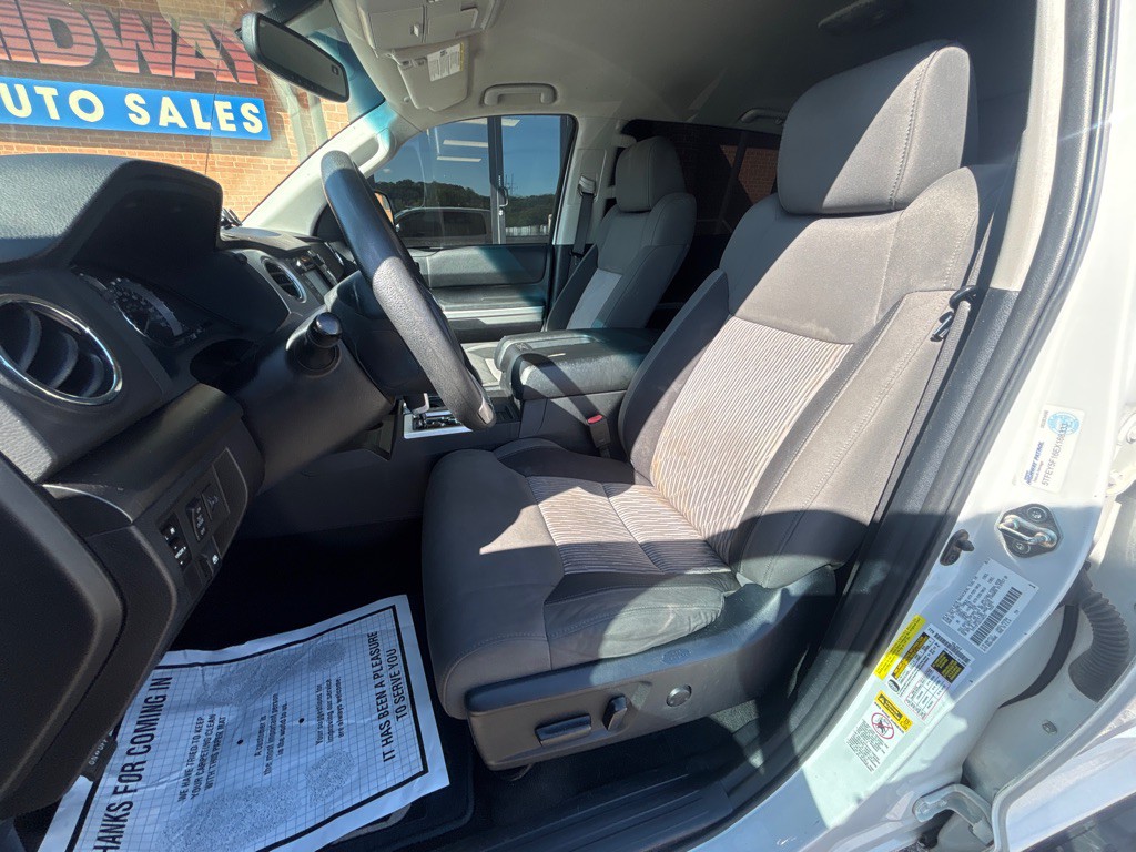 2014 Toyota Tundra Image 15