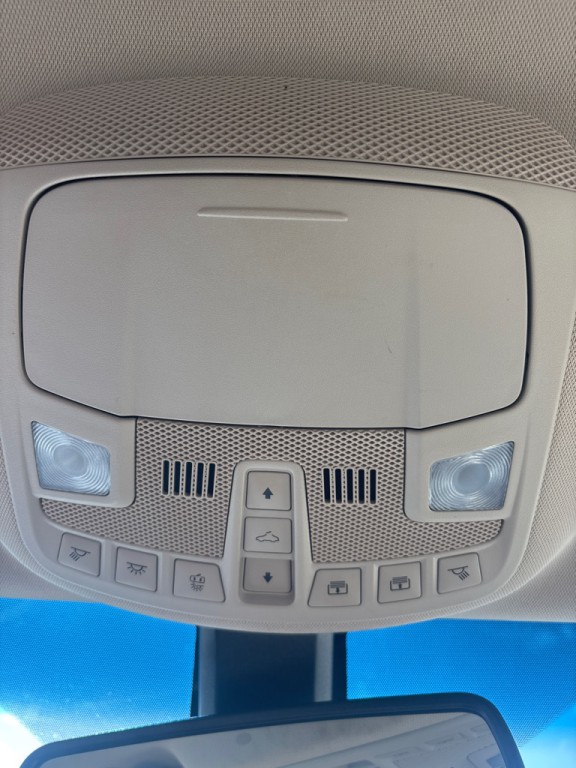 2017 Lincoln MKX Image 28