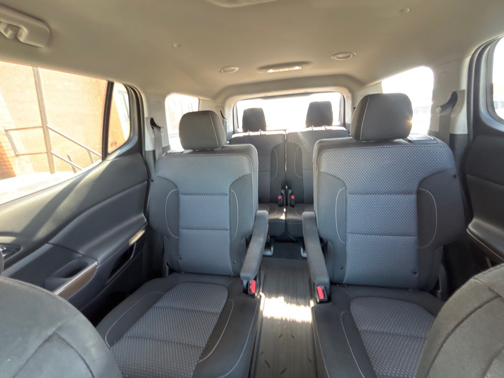 2023 GMC Acadia Image 19