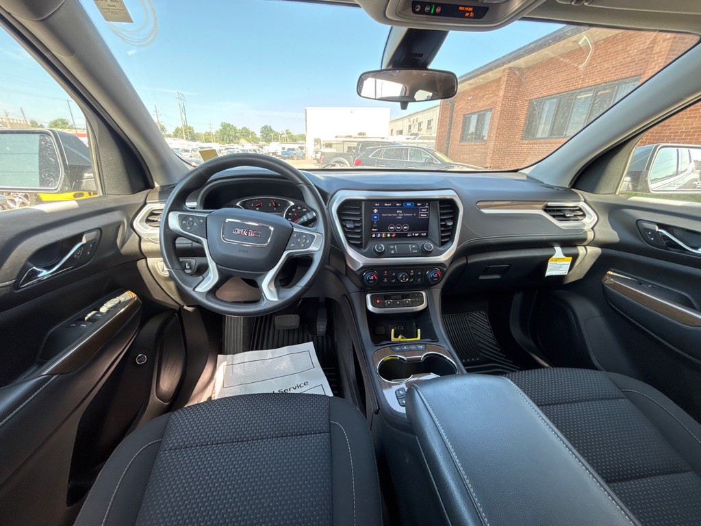 2023 GMC Acadia Image 21