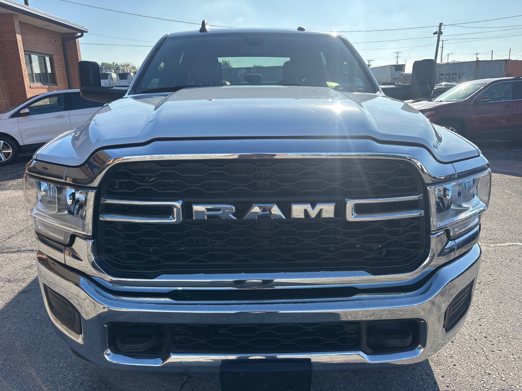 2021 RAM 2500 Image 3