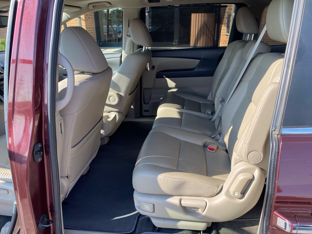 2014 Honda Odyssey Image 13