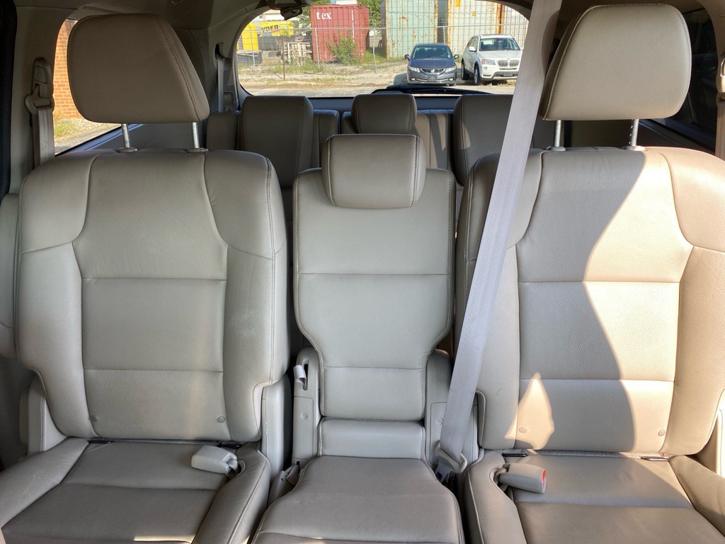 2014 Honda Odyssey Image 15
