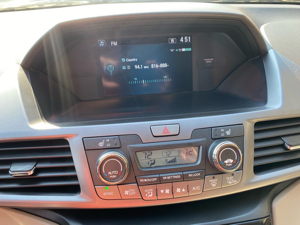 2014 Honda Odyssey Image 21