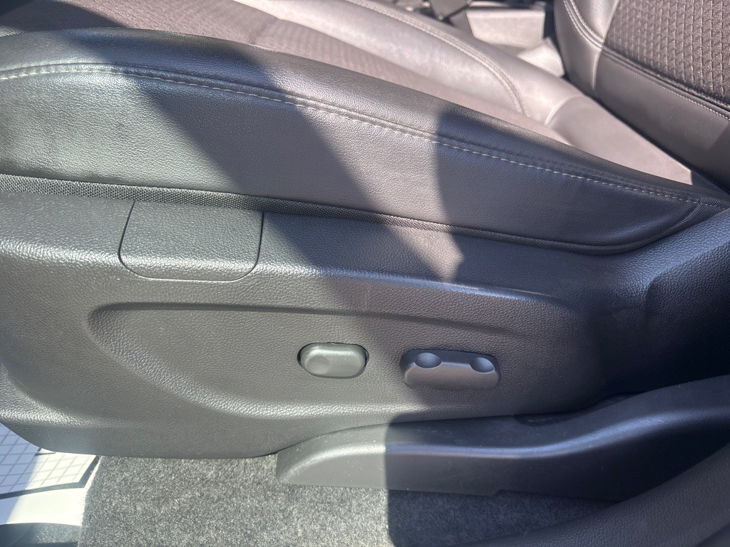 2021 Buick Enclave Image 17
