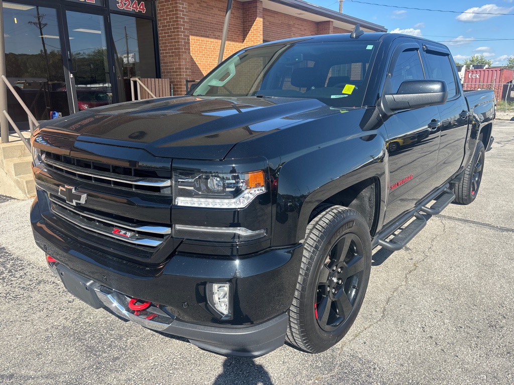 2018 Chevrolet Silverado 1500 Image 2