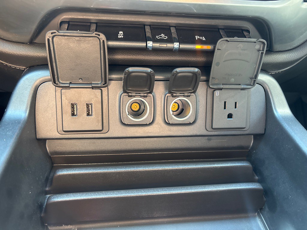2018 Chevrolet Silverado 1500 Image 24
