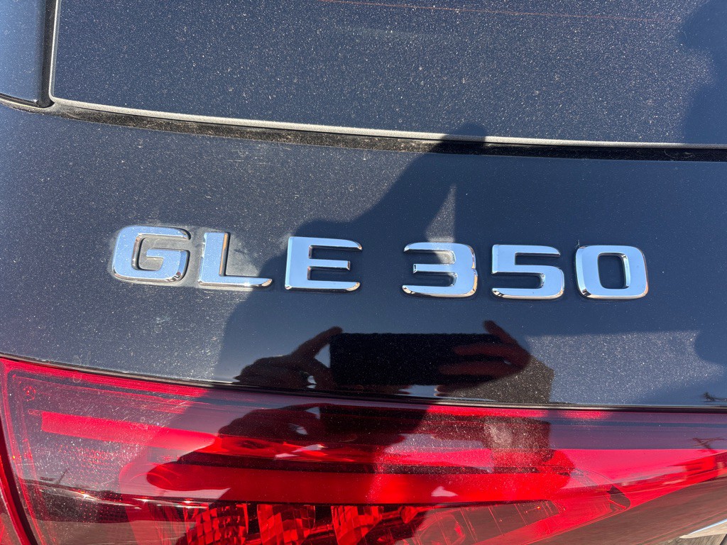 2020 Mercedes-Benz GLE-Class Image 10