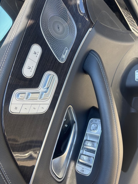 2020 Mercedes-Benz GLE-Class Image 12