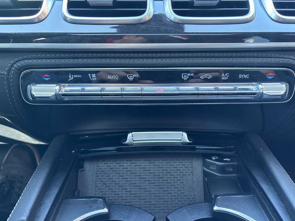 2020 Mercedes-Benz GLE-Class Image 24