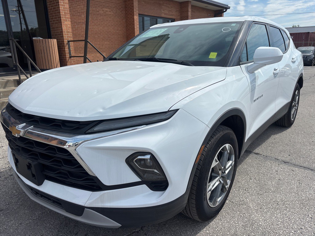 2023 Chevrolet Blazer Image 2