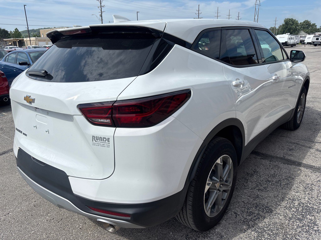 2023 Chevrolet Blazer Image 8