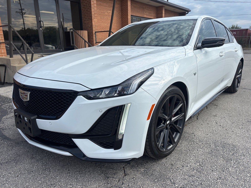 2023 Cadillac CT5 Image 2