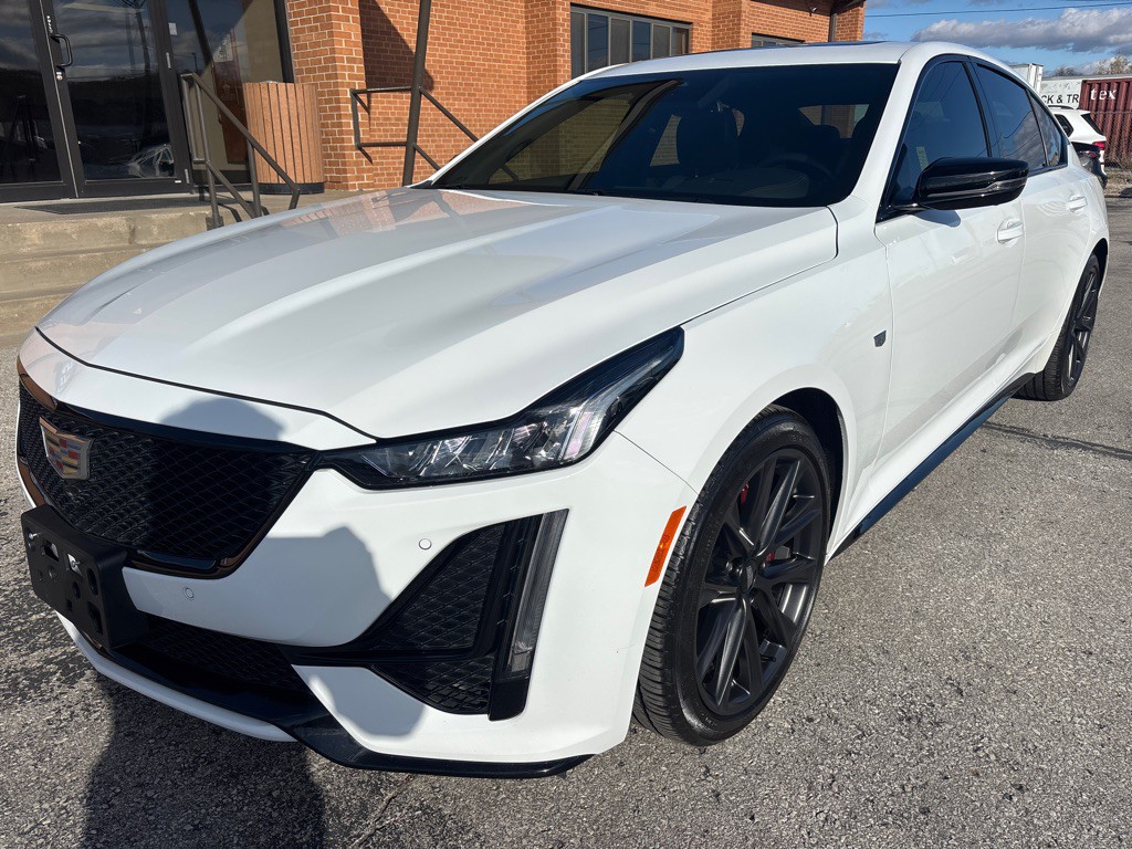 2023 Cadillac CT5 Image 2