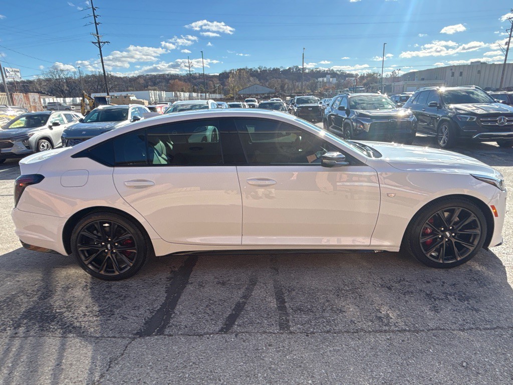 2023 Cadillac CT5 Image 6