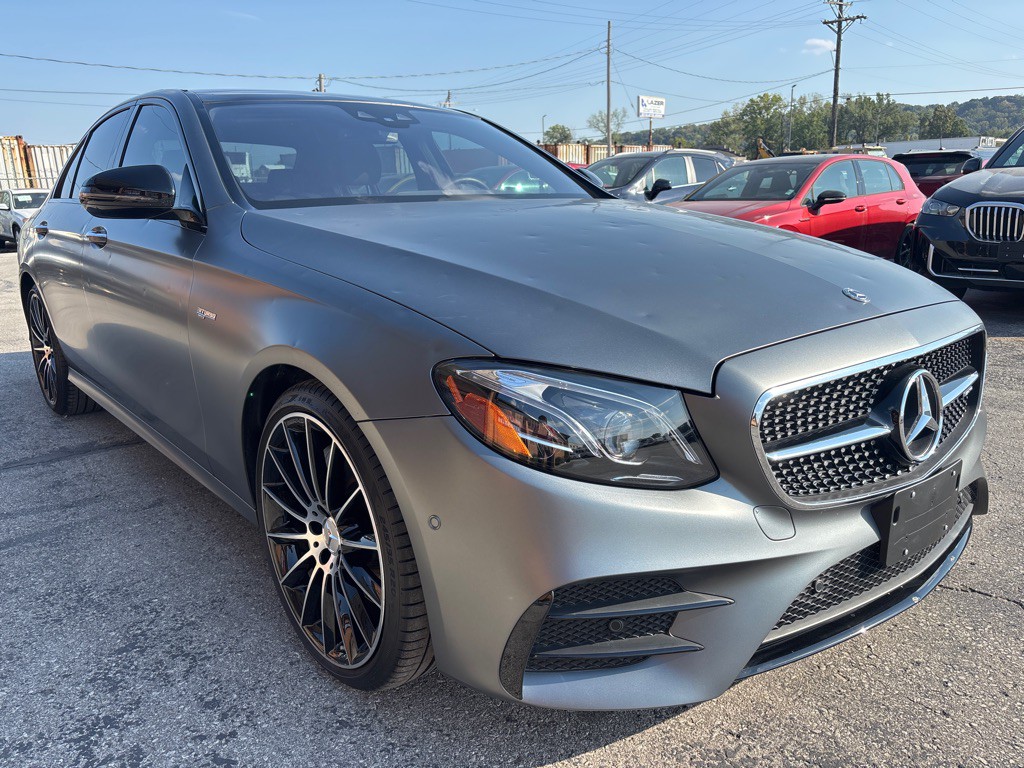 2017 Mercedes-Benz E-Class Image 4