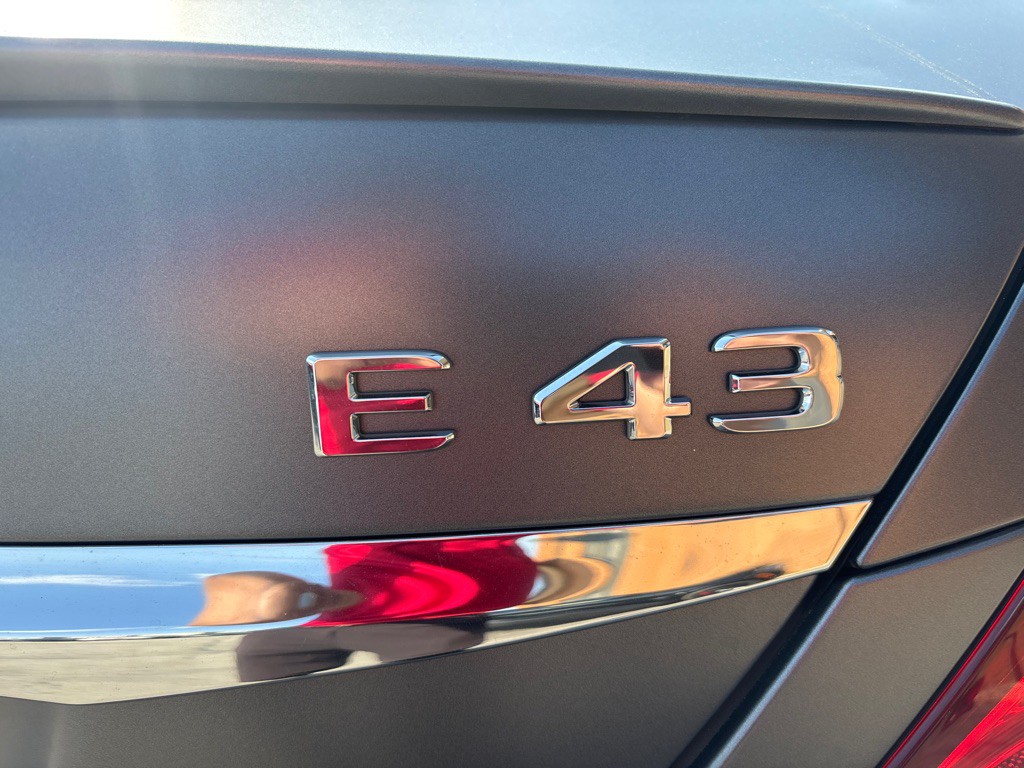 2017 Mercedes-Benz E-Class Image 14