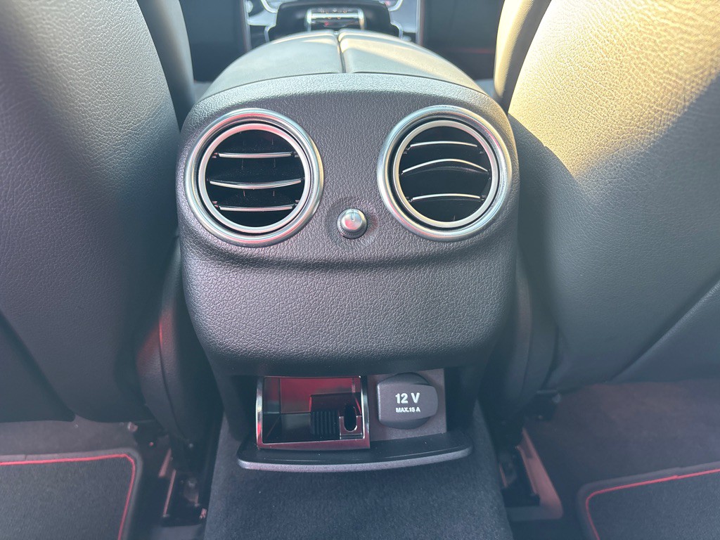 2017 Mercedes-Benz E-Class Image 23