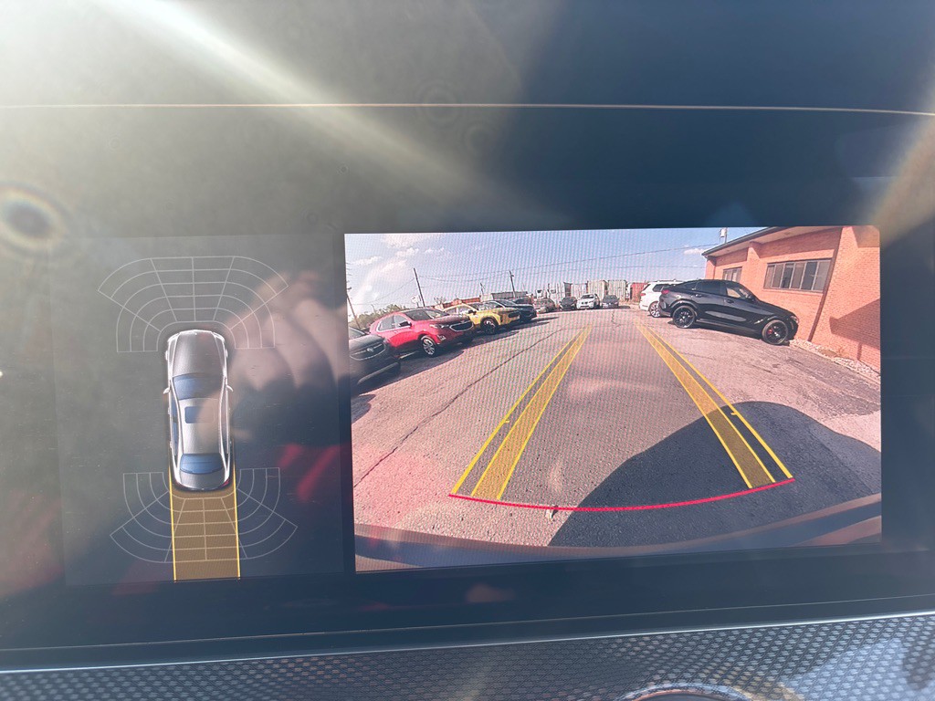 2017 Mercedes-Benz E-Class Image 29