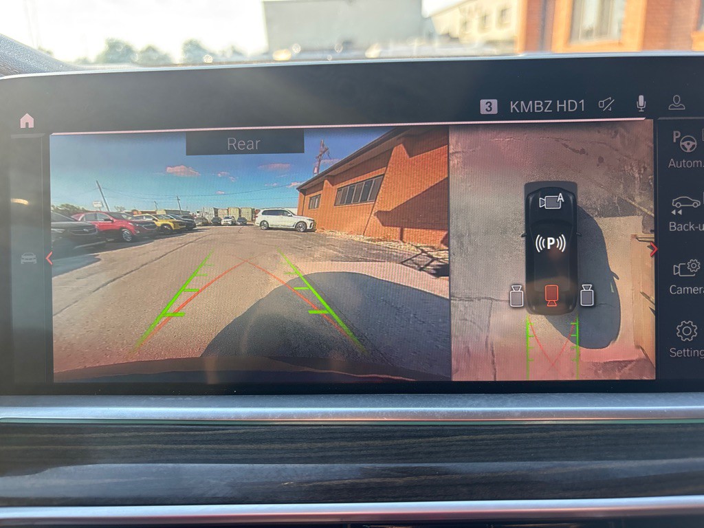 2023 BMW X6 Image 25