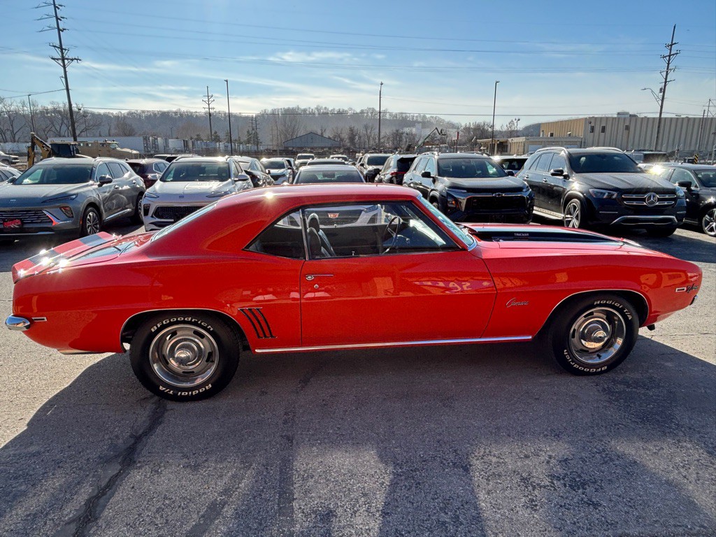 1969 Chevrolet Camaro Image 6