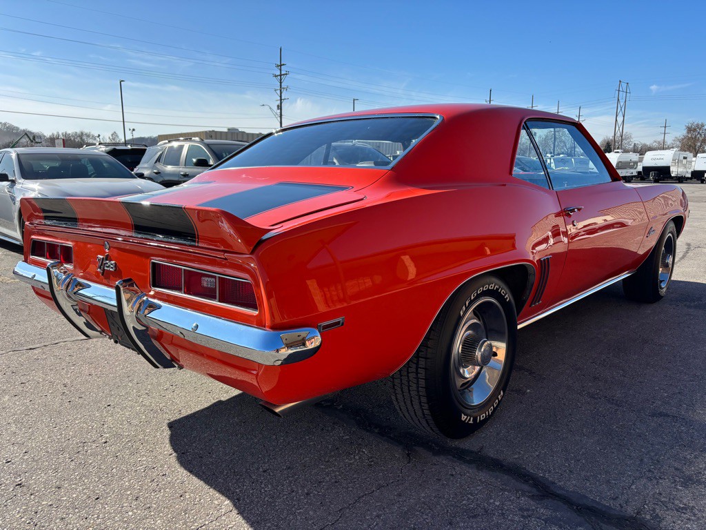1969 Chevrolet Camaro Image 7