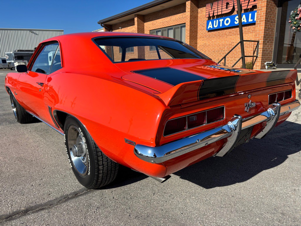 1969 Chevrolet Camaro Image 8