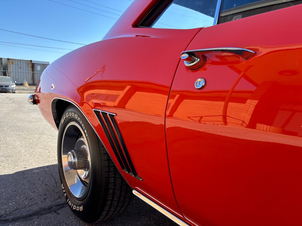 1969 Chevrolet Camaro Image 15