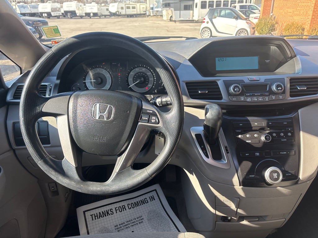 2011 Honda Odyssey Image 19