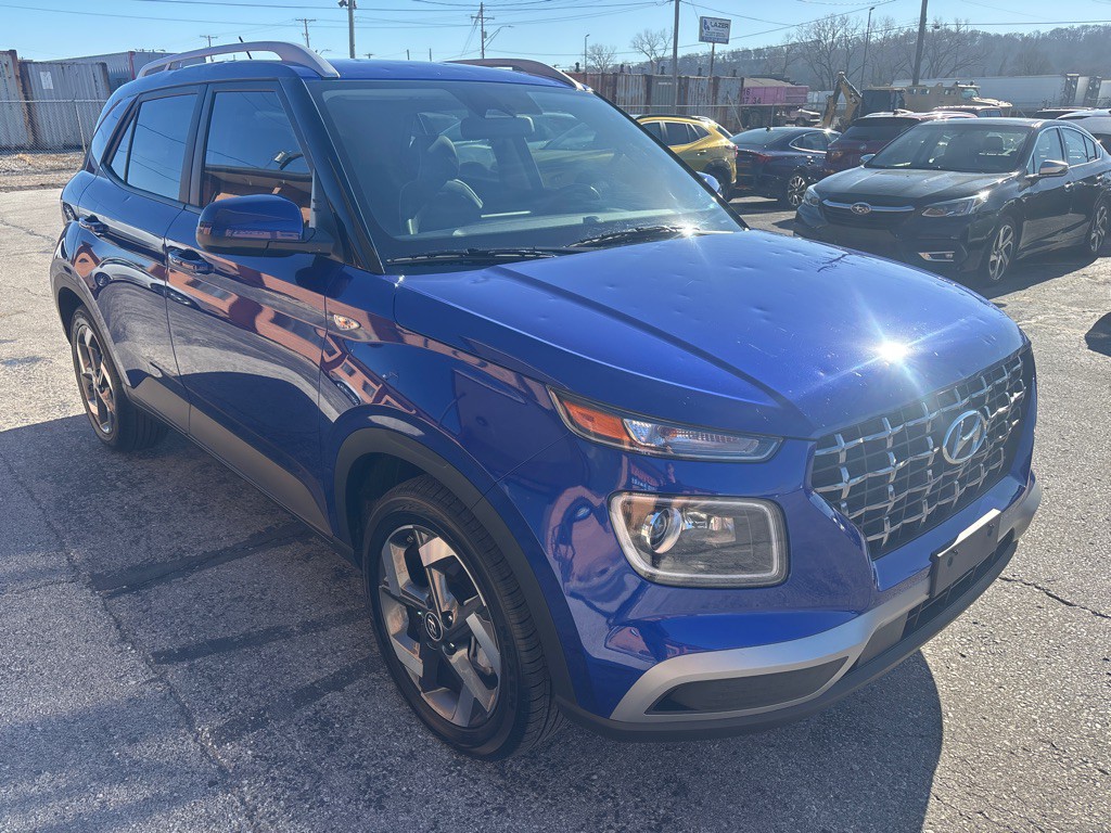 2025 Hyundai Venue Image 6