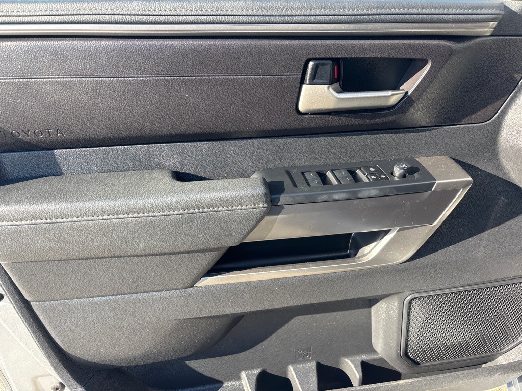 2024 Toyota Tundra Image 17