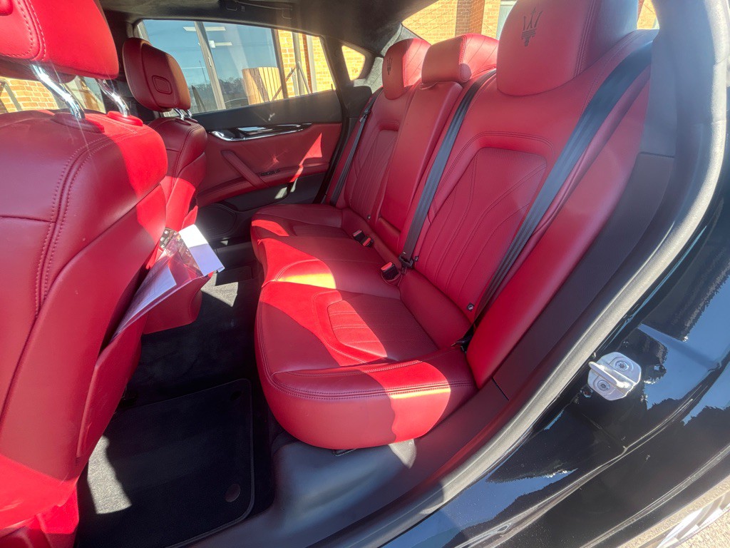 2019 Maserati Quattroporte Image 20