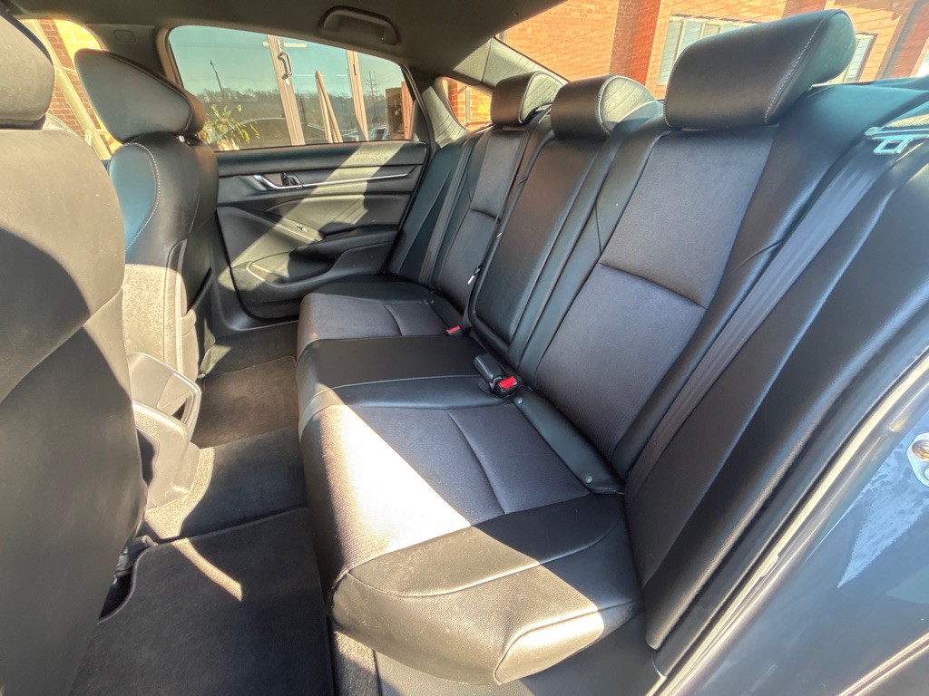 2019 Honda Accord Image 15