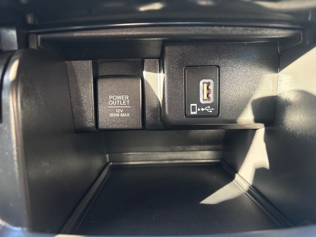 2019 Honda Accord Image 19