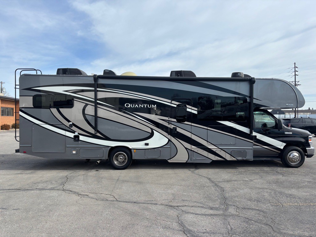 2019 Ford Econoline Image 6