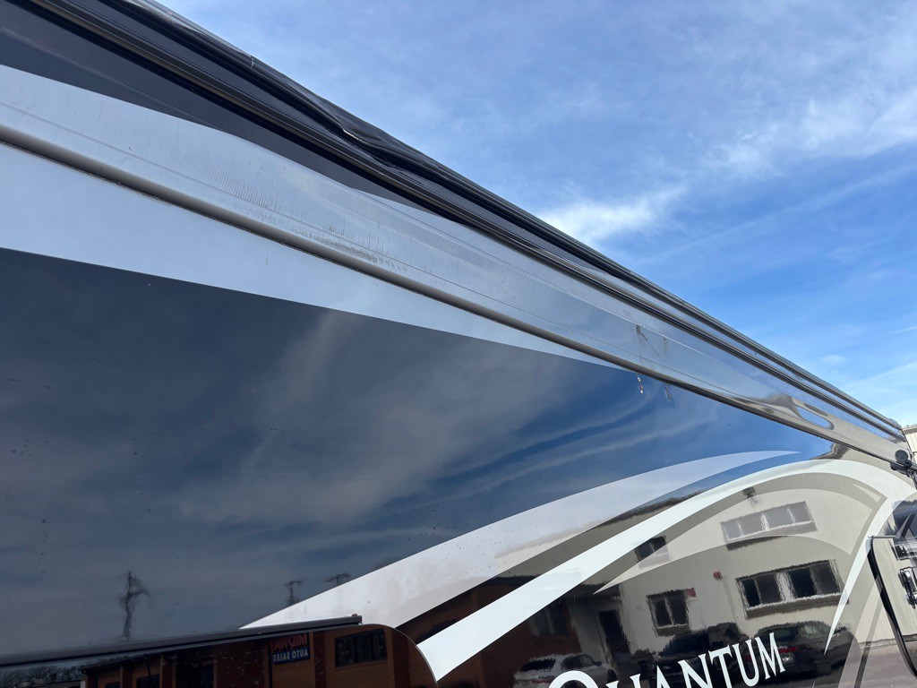 2019 Ford Econoline Image 24