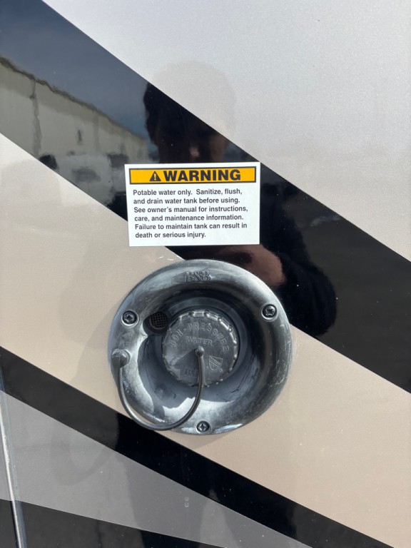 2019 Ford Econoline Image 28