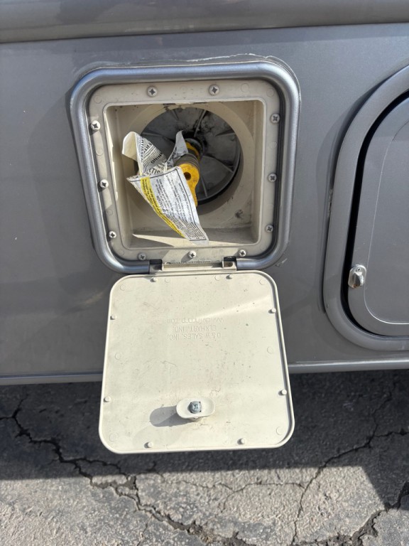 2019 Ford Econoline Image 29