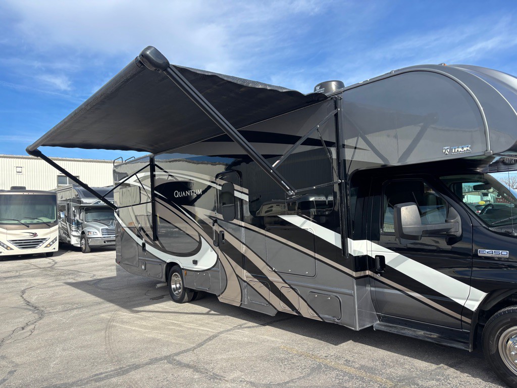 2019 Ford Econoline Image 63