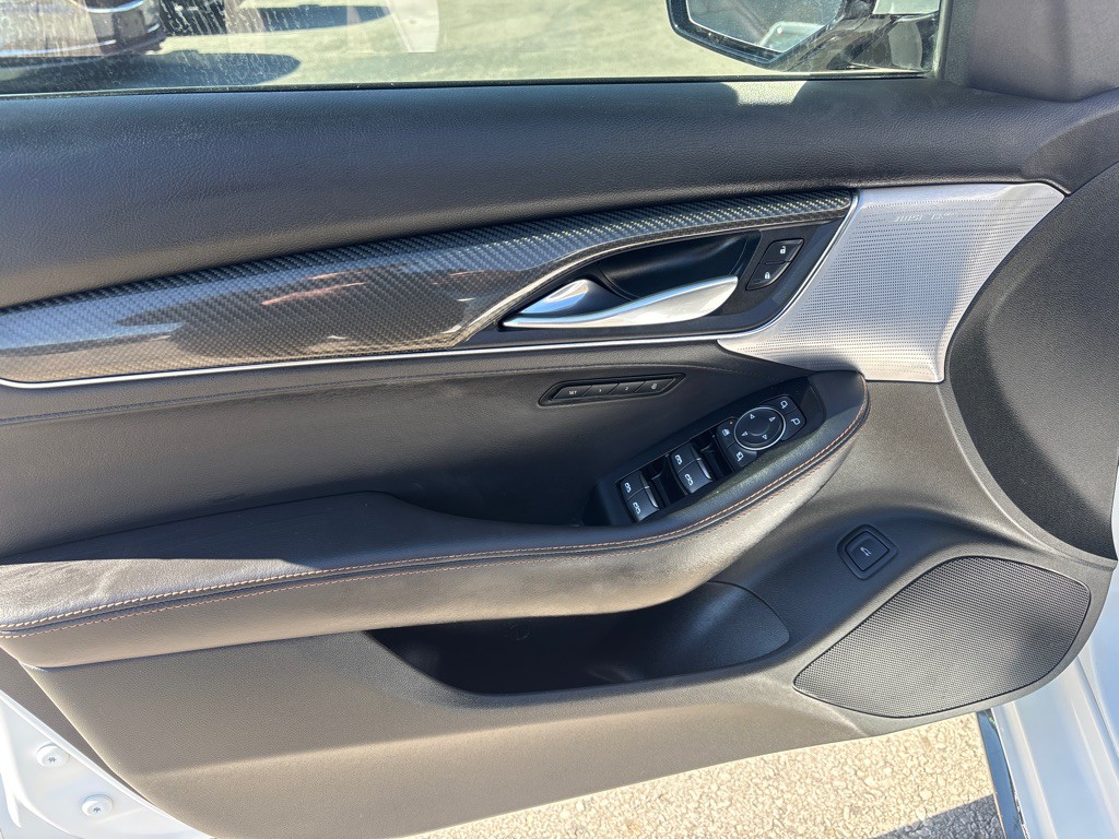 2023 Cadillac CT5 Image 10