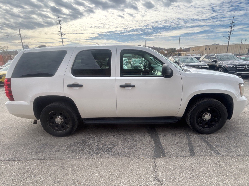 2011 Chevrolet Tahoe Image 6