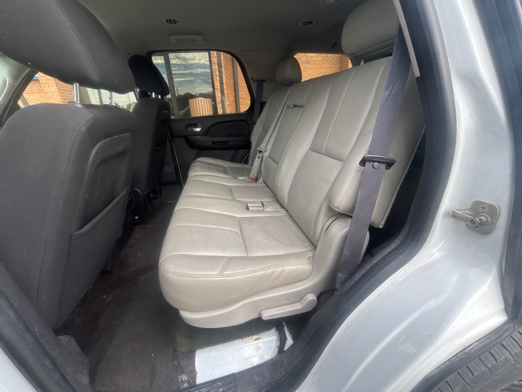 2011 Chevrolet Tahoe Image 15