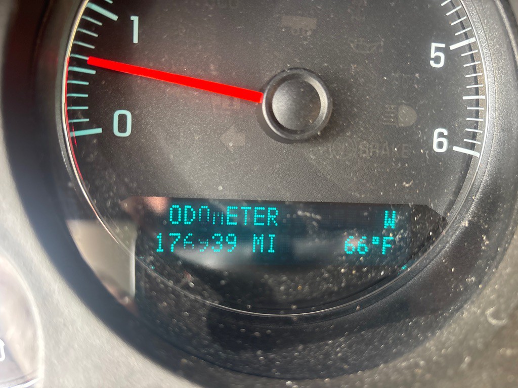 2011 Chevrolet Tahoe Image 22