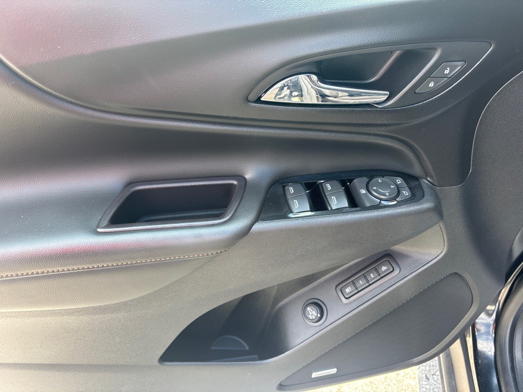 2022 Chevrolet Equinox Image 15