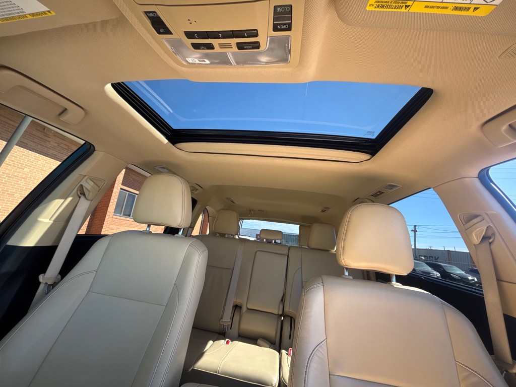 2019 Toyota Highlander Image 16