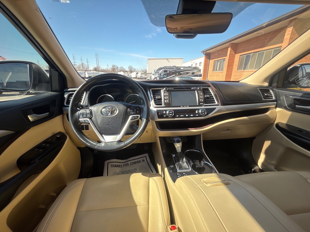2019 Toyota Highlander Image 19